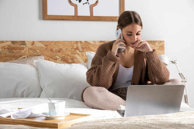 Full shot woman solving problems