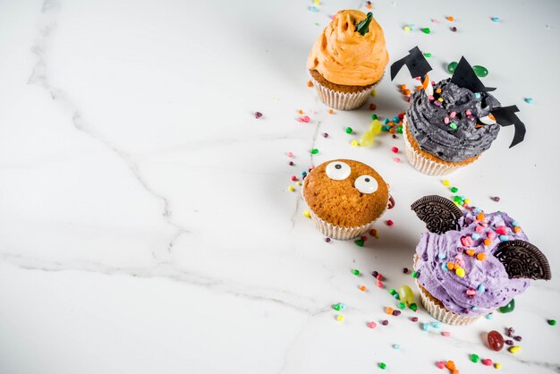 Funny children's cukcakes for Halloween