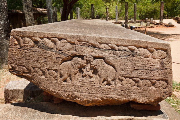 Gal Pota - stenen tablet met oude beschrijvingen
