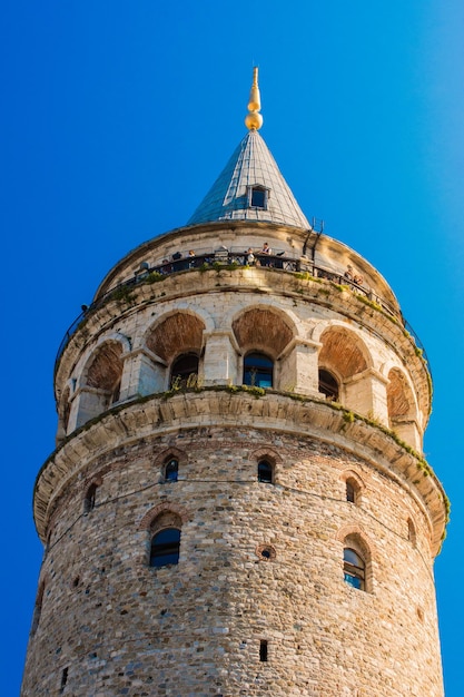 Galata-toren uit de oudheid in Istanbul