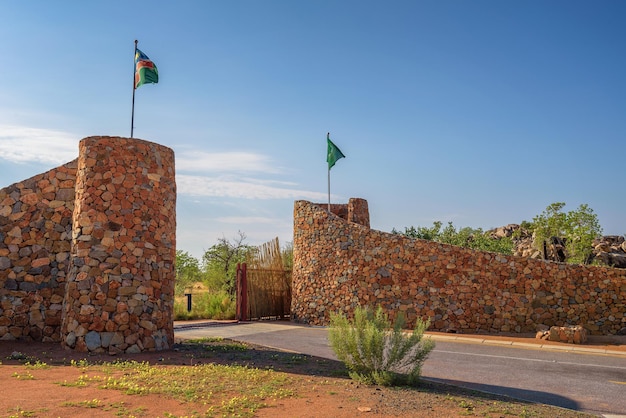 Galton Gate naar Etosha National Park in Namibië, Zuid-Afrika