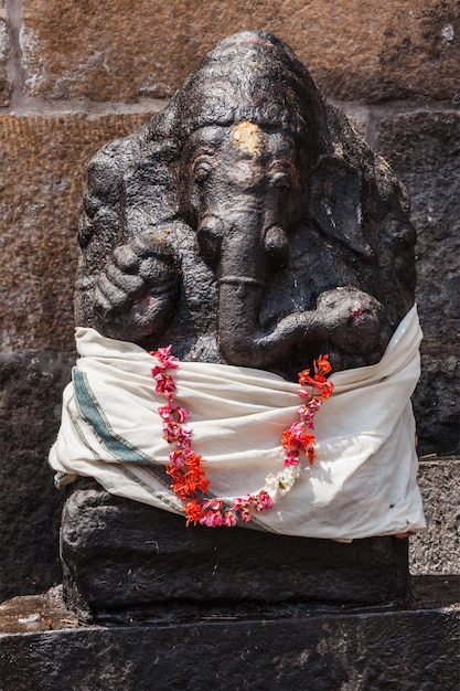 Ganesh hindu god statue