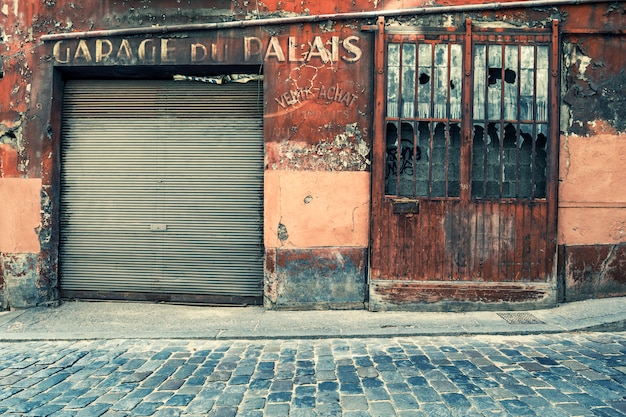 Photo garage du palais, lyon, france