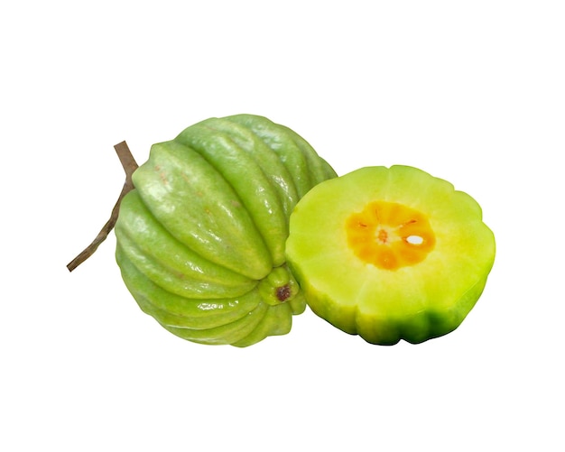 Garcinia gummigutta-vruchten zien eruit als een kleine pompoen