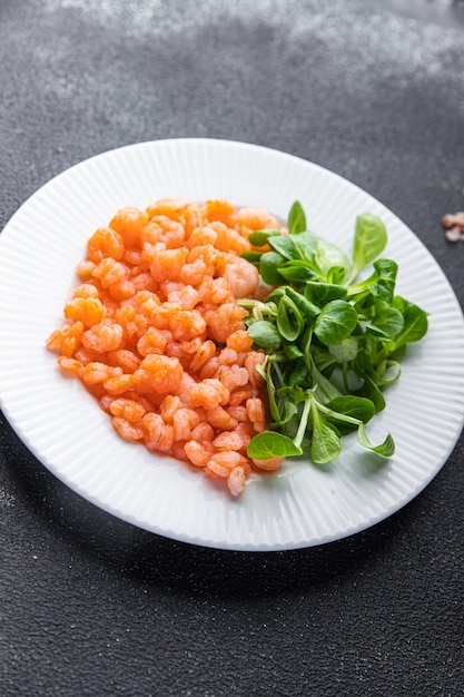 garnalen kleine garnaal pittige cocktail zeevruchten maaltijd eten snack op tafel kopie ruimte voedsel achtergrond