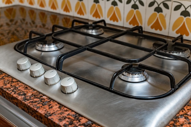 Gas Cooktop with Control Knobs