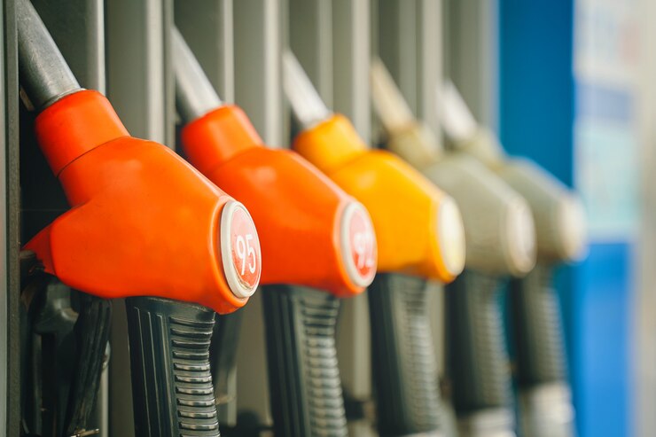 Gas station, distribution