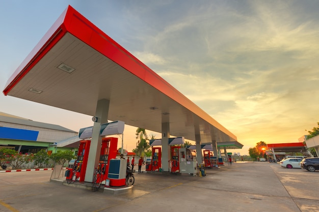 Photo gas station at sunset.