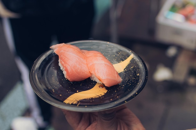 美食の楽しみ 築地市場の絶品伝統寿司