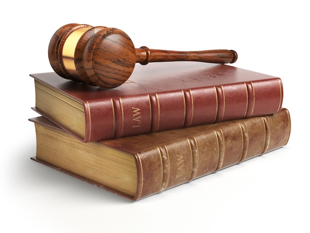 Photo gavel and lawyer books isolated on white. justice, law and legal concept. 3d illustration
