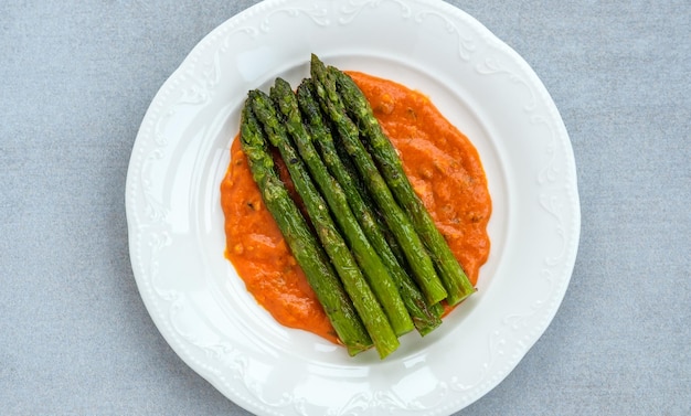 Gebakken Asperges Met Romesco Saus