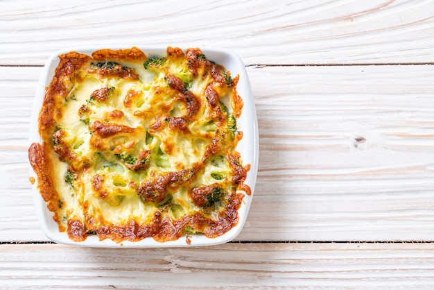 gebakken bloemkool en broccoli met kaas