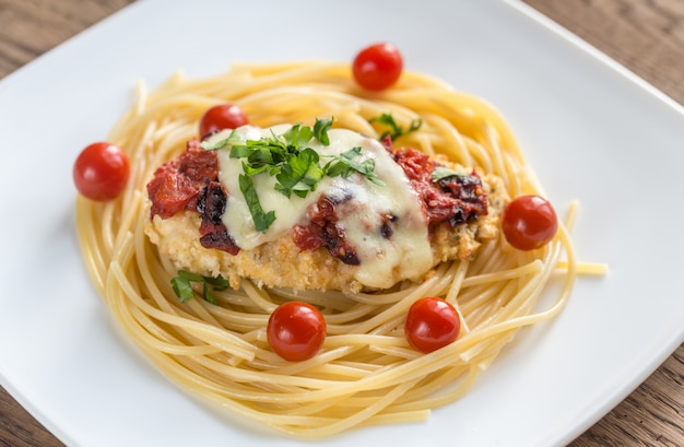 Gebakken kip met parmezaan en mozzarella