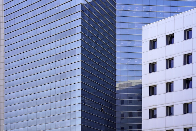 Gebouw raam close-up Moderne appartementsgebouwen in nieuwe wijk Texture