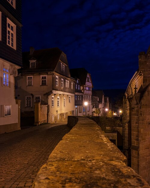 Foto gebouwen in de stad 's nachts