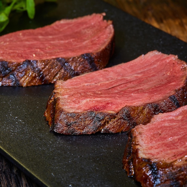 Gebraden steaksnijden