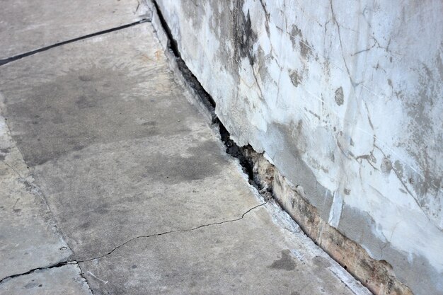 Gebroken betongebouw Gebroken cement