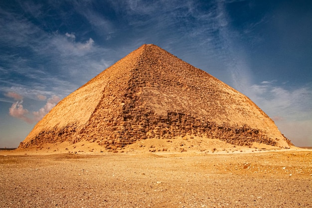 Gebroken piramide in Dakhshur