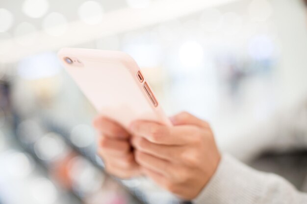 Gebruik van de mobiele telefoon door vrouwen