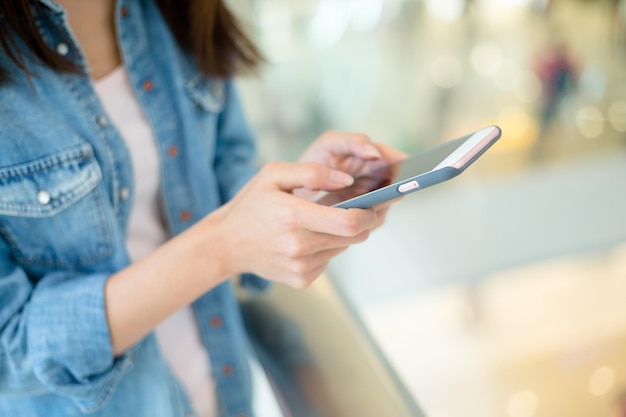 Gebruik van de mobiele telefoon door vrouwen