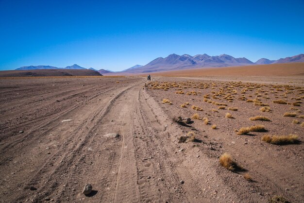 Foto gegolfde weg in altiplano