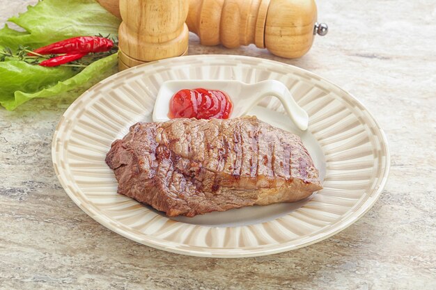 Gegrild prime ribeye steak rundvlees