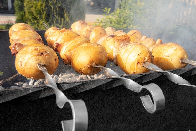 Gegrilde Aardappelen Op De Grill