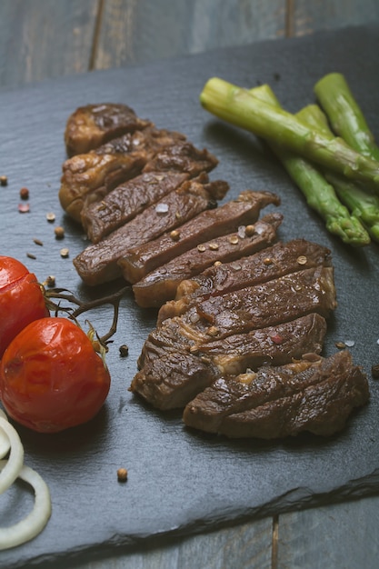 Gegrilde Biefstuk Met Groenten