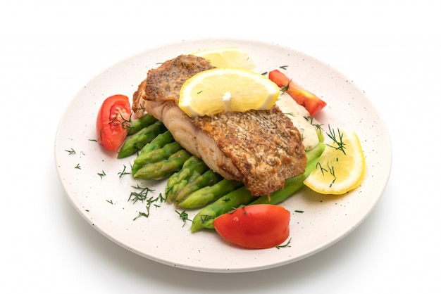 gegrilde snapper vis steak met vagetable