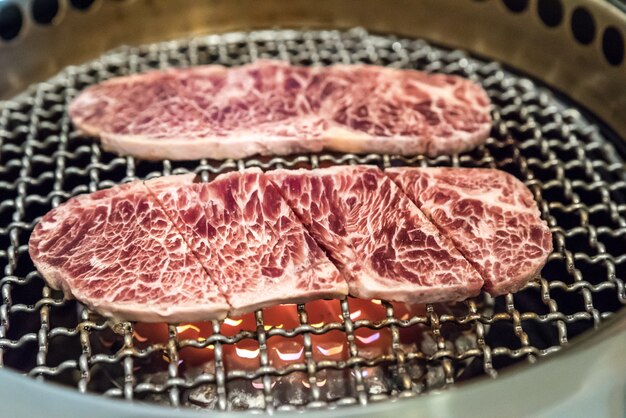 Gegrilde wagyu ossenhaas yakiniku