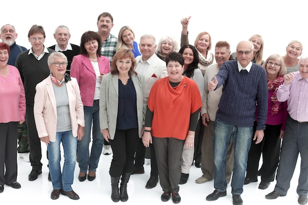 Foto gelukkig lachende mensen die samen staan