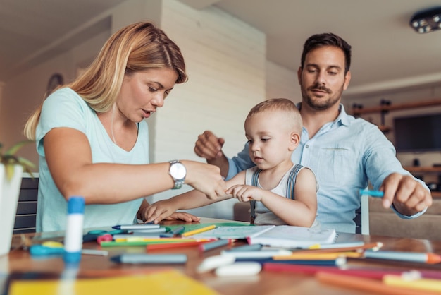 Gelukkige familie tekening