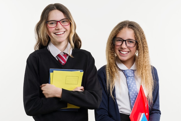 Gelukkige middelbare schoolvrienden