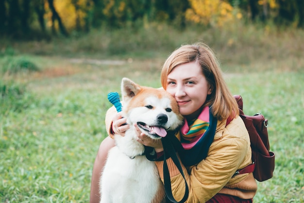 Gember husky hond.