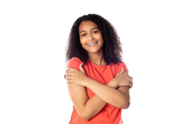 Gemengd ras vrouw met schattig afrohaar