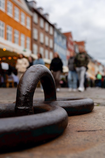 Общий вид главной улицы района Nyhavn в Копенгагене, Дания