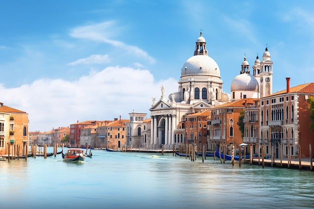 Генеративный AI пейзаж прекрасного города Венеции с его каналами