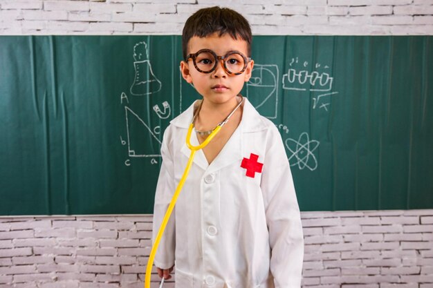 The genius boy genius in the class confidently stood in front\
of the blackboard with math equations