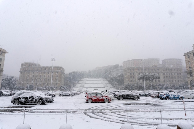 GENUA, ITALIË - JANUARI 23 2019 - Stad onder de sneeuw