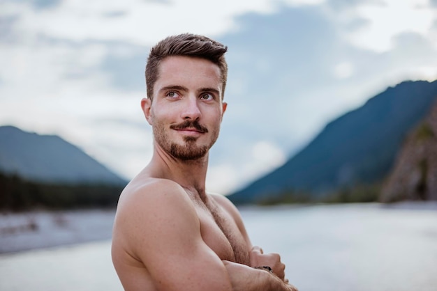 ドイツ, bavaria, 肖像画, の, shirtless, 若者, 中に, 自然