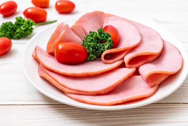 gerookte ham in plakjes