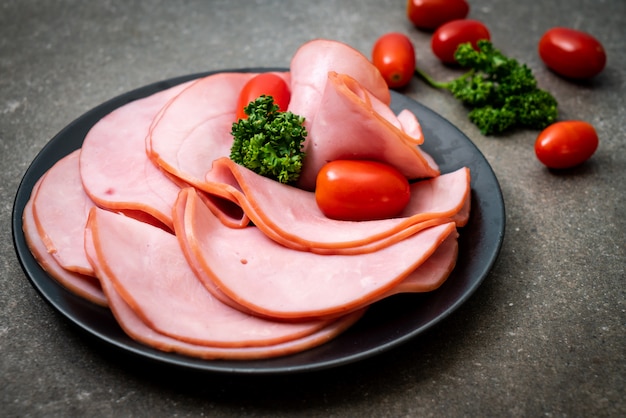 gerookte ham in plakjes