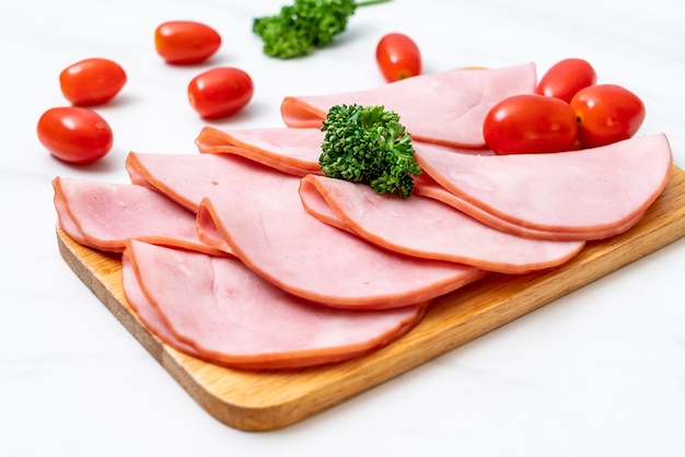 gerookte ham in plakjes