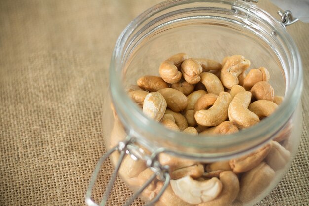 Geroosterde cashewnoten