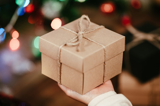Geschenkdoos voor Kerstmis en Nieuwjaar vakantie achtergrond