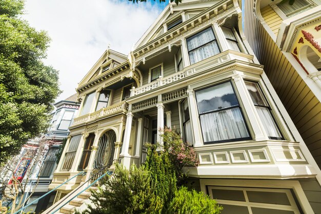 Foto geschilderde dames in san francisco