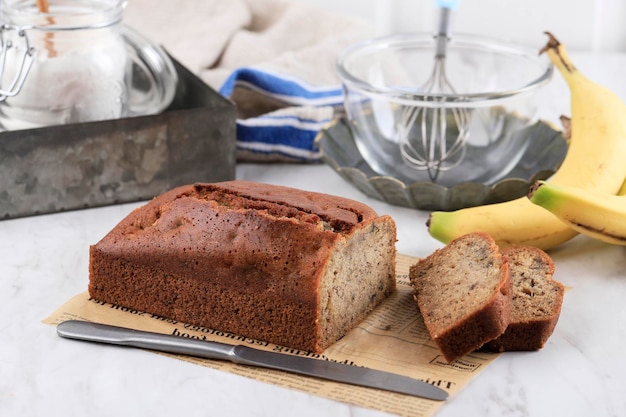 Gesneden Bananencake Met Volkorenmeel