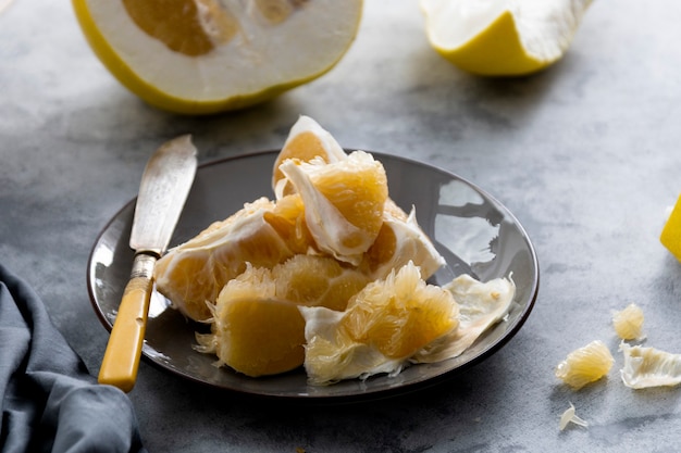 Gesneden pomelo-fruit