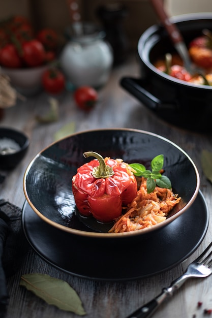 Gevulde paprika met gehakt. Prachtig veld