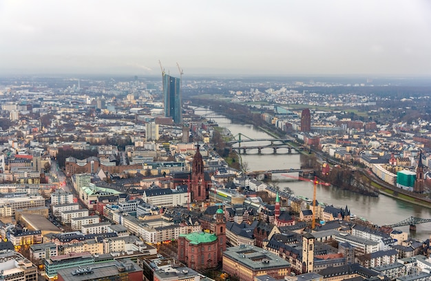 Gezicht op Frankfurt am Main in Duitsland